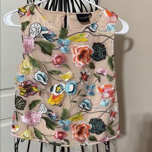 NWOT CLICHE Chic Cream Embroidered Sleeveless Blouse
